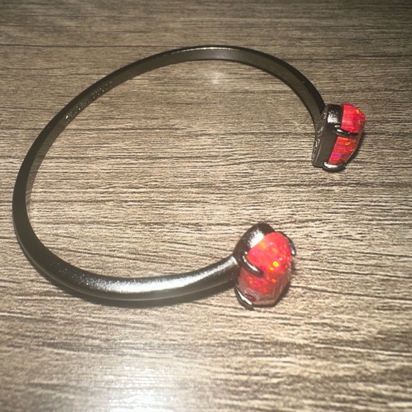 Kendra Scott Gunmetal Bracelet - Picture 2 of 2